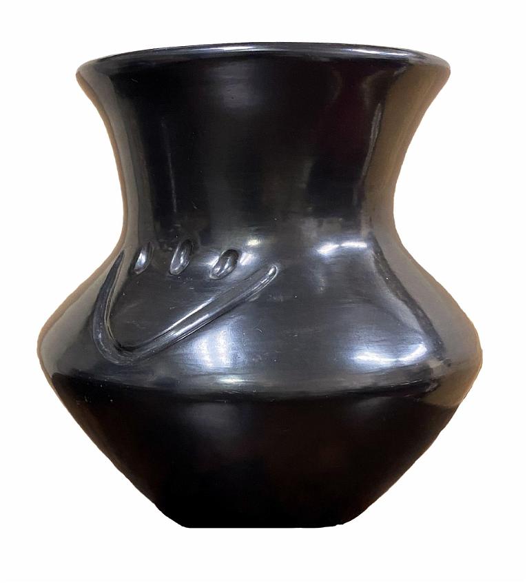 Black Pottery with Bear Claw Motif